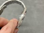 8F Factory Vacheron Constantin Overseas 2000V/120G-B122 40mm Full White Gold Grey Dial - Image 5