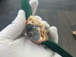 MKF Factory Vacheron Constantin Overseas Dual Time 7920V210R-B965 Rubber Strap Rose Gold Green Dial - Image 6