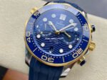 N1 Factory Omega Seamaster Diver 300M Co-Axial Chronometer Chronograph 210.22.42.20.03.001 44mm Gold&Steel Blue Rubber Strap Blue Dial - Image 3