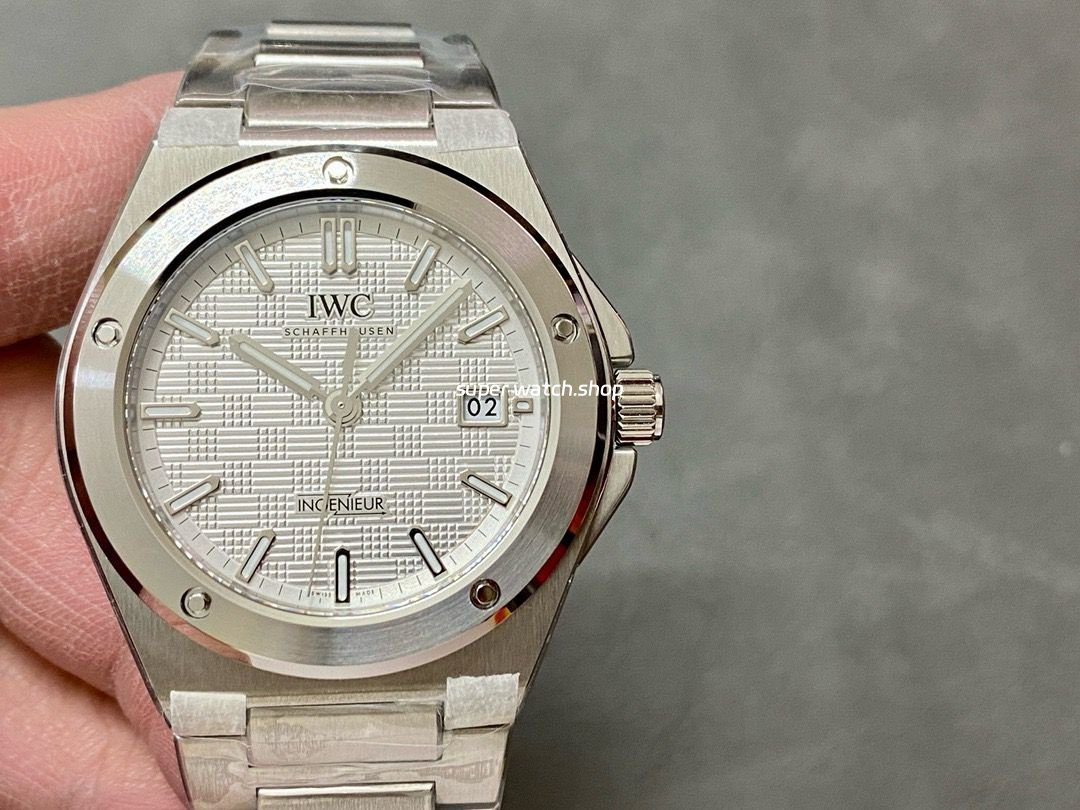 V7-Factory-IWC-Ingenieur-Automatic-IW328902-40mm-Full-Steel-Silver-Dial-2.jpg V7 Factory IWC Ingenieur Automatic IW328902 40mm Full Steel Silver Dial - Image 1