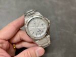 V7 Factory IWC Ingenieur Automatic IW328902 40mm Full Steel Silver Dial - Image 4