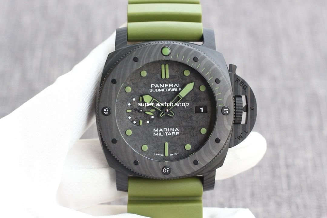 VS-Factory-Panerai-Submersible-Pam-00961-42mm-Black-Carbon-Fiber-Marina-Green-Rubbe-6.jpg VS Factory Panerai Submersible Pam 00961 42mm Black Carbon Fiber Marina Green Rubber Strap Black Dial - Image 1
