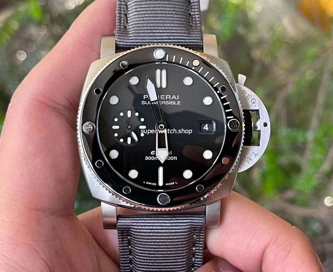 VS-Factory-Panerai-Submersible-Quarantaquattro-PAM-01288-44mm-Steel-Canvas-Strap-Grey-Dial-3.jpg VS Factory Panerai Submersible Quarantaquattro PAM 01288 44mm Steel Canvas Strap Grey Dial - Image 1